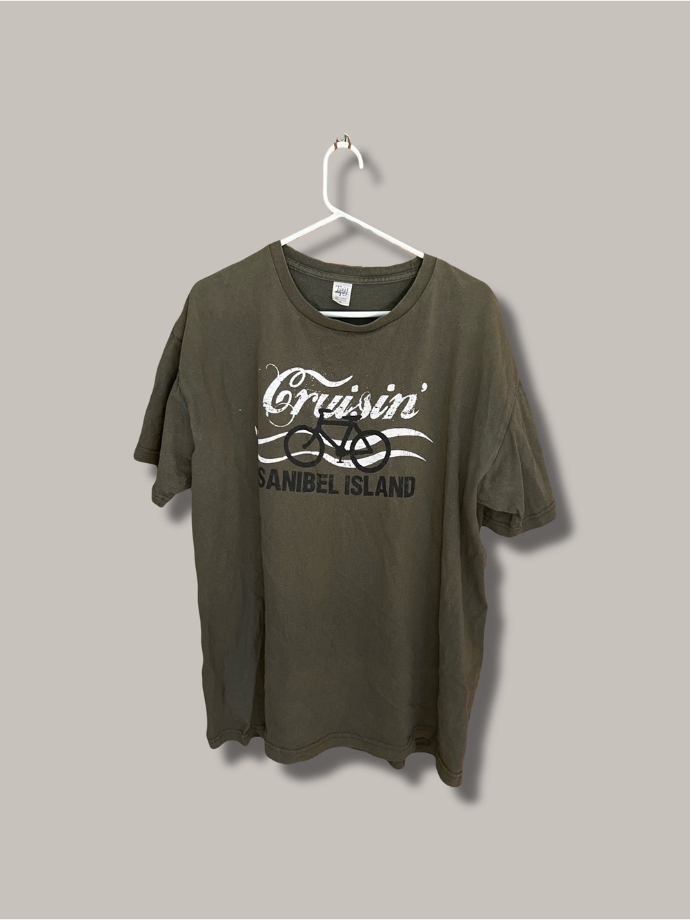 Cruisin' Sanibel Island Graphic Tee